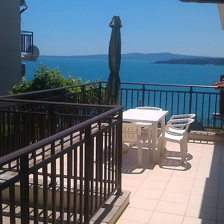 дафни - Dafni Apartment *